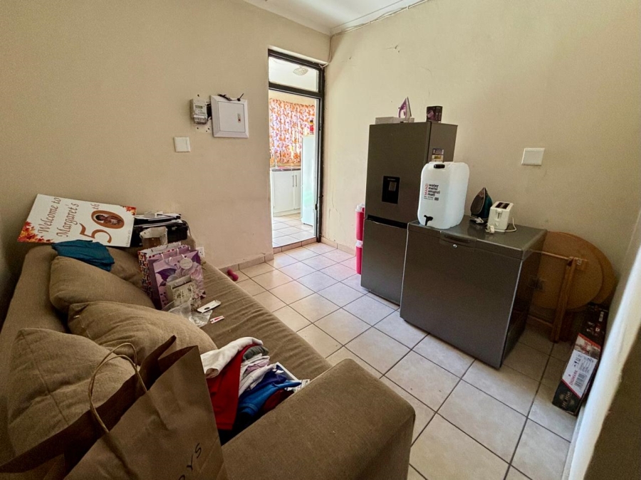 4 Bedroom Property for Sale in Beaconsfield Northern Cape